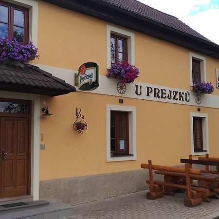 U Prejzku Apartment Lhotka  ภายนอก รูปภาพ