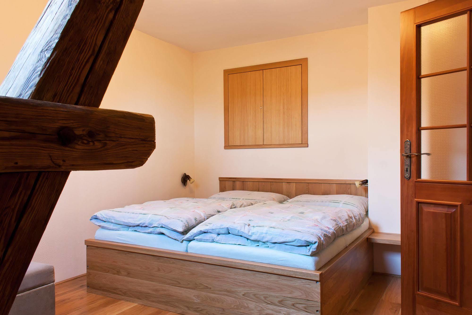U Prejzku Apartment Lhotka  ภายนอก รูปภาพ